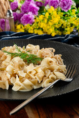 Pasta with sauerkraut.