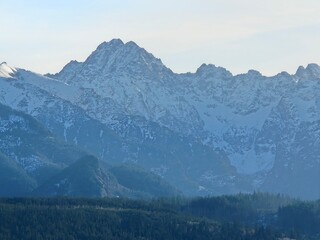 Tatry Wysokie - Polska - panorama na góy od strony Polskiej. © Konrad