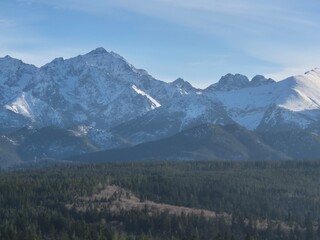 Tatry Wysokie - Polska - panorama na góy od strony Polskiej. © Konrad
