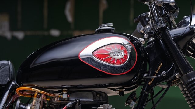 Scottsdale, AZ, USA
January 8, 2026
1964 BSA Lightning