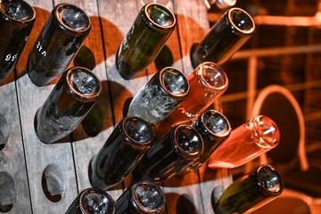 cave vin vignoble bouteille