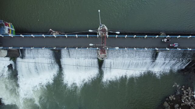 Katulampa Dam or Katulampa Water Dam is very important to start controlling the flow of Ciliwung River water from Bogor to Jakarta. Bendungan Katulampa.