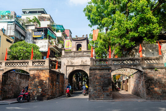 street view of hanoi french quarter, vietnam