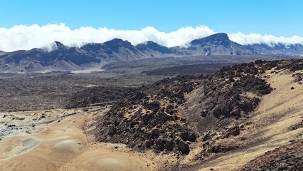 vue a&eacute;rienne du volcan Teide &agrave; Tenerife, archipel des canaries en Espagne	