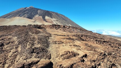 vue a&eacute;rienne du volcan Teide &agrave; Tenerife, archipel des canaries en Espagne	