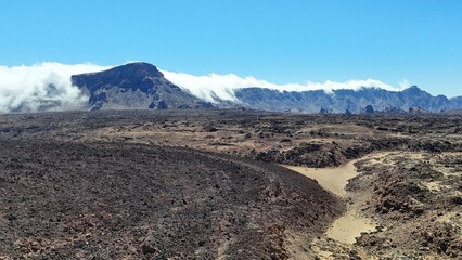 vue a&eacute;rienne du volcan Teide &agrave; Tenerife, archipel des canaries en Espagne	