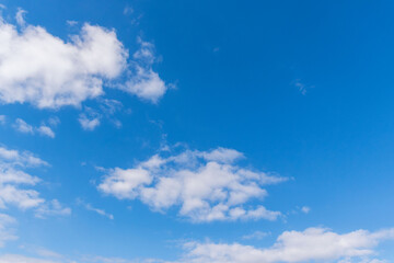 Obraz premium 冬の爽やか青空と輝く雲40