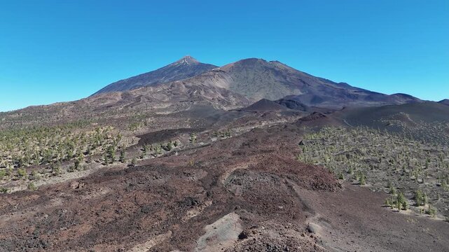 survol du Volcan de Chinyero pr&egrave;s du Teide &agrave; Tenerife
