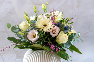 Blumenstrau&szlig; in Pastellt&ouml;nen