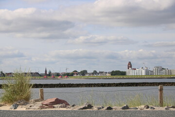 Blick &uuml;ber die Grimmesh&ouml;rner Bucht in Cuxhaven an der Nordsee