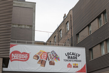 Naklejka premium Nestlé Canada’s Sterling Road plant, at 72 Sterling Road, Toronto, produces chocolate and confectionery like Kit Kat, Smarties, Aero, and Coffee Crisp
