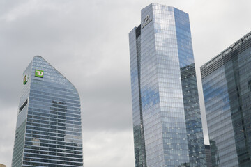 Obraz premium TD Terrace (160 Front St) and Delta hotel (75 Lower Simcoe St) viewed from Roundhouse Park, Toronto