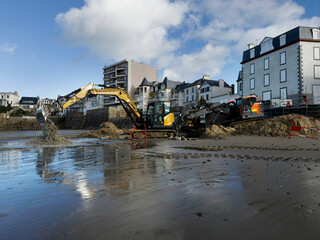 Saint-Malo - chantier sur la digue