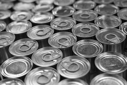 Boite de conserve rang&eacute;