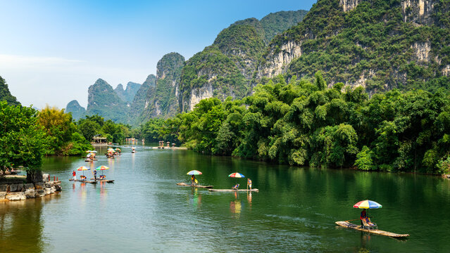 Scenic Li River with Bamboo Rafts and Karst Peaks