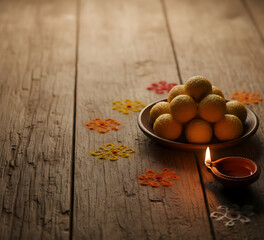 Authentic Tilgul Arrangement for Joyful Makar Sankranti Celebration