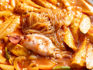 Braised Aged Kimchi and Pork