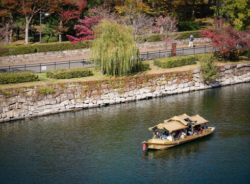 Moat, Osaka Castle
