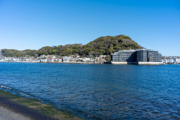 Fototapeta premium 冬の神奈川県横須賀市浦賀 西浦賀からの風景