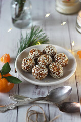 Round candy sprinkled with sesame seeds