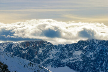 Wolken &uuml;ber den Alpen
