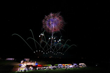 秋田県　夜空と花火