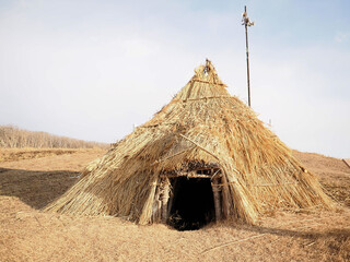 十勝ホロカヤントーの復元竪穴住居