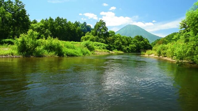 尻別川と羊蹄山