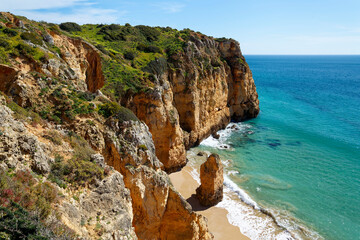 Ponta da Piedade - die imposante Felsk&uuml;ste am Atlantik bei Lagos, Algarve, Portugal, Europa