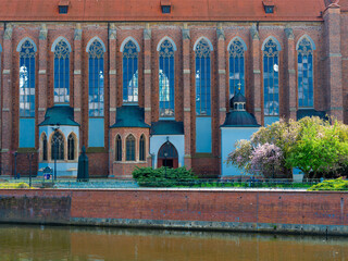 2025-04-22; Tumski Island in spring, Wroclaw, Poland