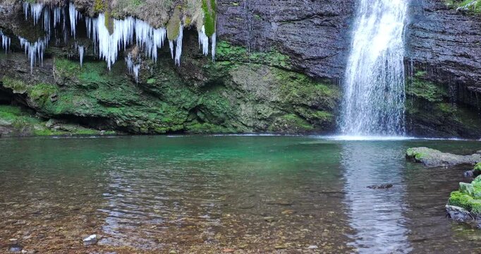 Slow Motion - Fermona Waterfalls in Ferrera