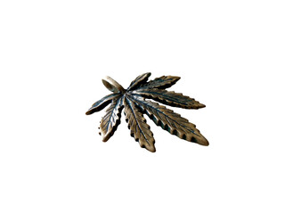 Hemp leaf pendant lying in perspective