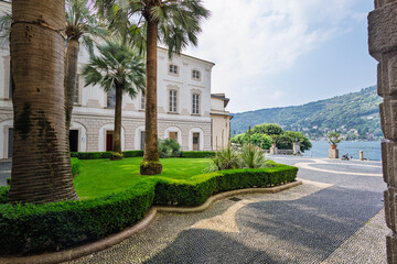 Fototapeta premium Historic Courtyard With Cobblestone Spiral Pattern, Palazzo Borromeo on Isola Bella, Lake Maggiore, Italy