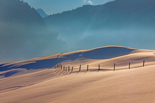 Winterlandschaft - Allg&auml;u - Schneeberge - Tiefschnee - Alpen - Berge 