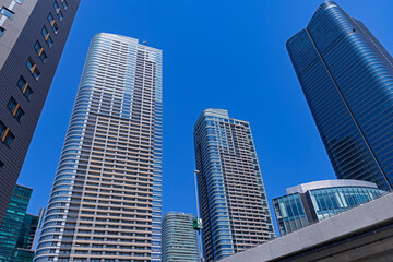 麻布台の高層ビル群・都市風景 © show-m