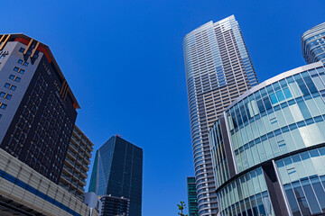 麻布台の高層ビル群・都市風景 © show-m