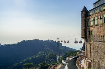 hill station and resort located in the Mountains west of the city of Da Nang, in central Vietnam.