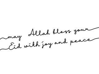 Elegant Eid Greeting Card with Handwritten Calligraphy Message