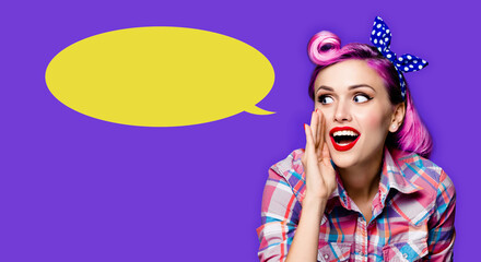 Image - beautiful happy smile woman saying advertise yelling. Pin up pinup cute girl, retro fashion vintage ad concept, isolated on purple background with yellow empty mockup speech bubble