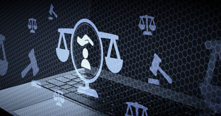 Derecho laboral y protección del trabajador con icono de persona y mano © sh99