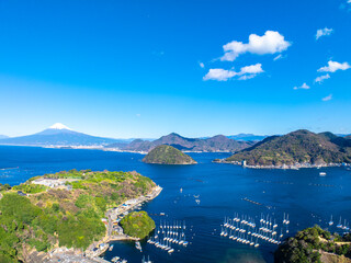 駿河湾、内浦湾と富士山（静岡県沼津市）