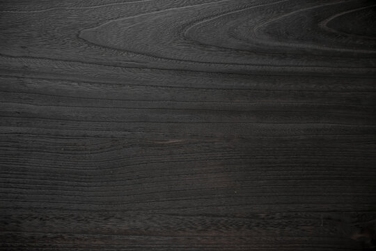 黒い木の木目