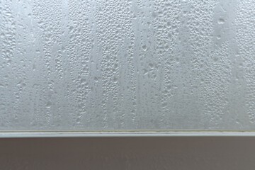 窓　結露