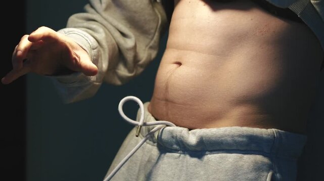 Weight loss motivation.
Large areas on the body after exercise.
Calorie burning and proper nutrition.
A person who has lost weight shows results.