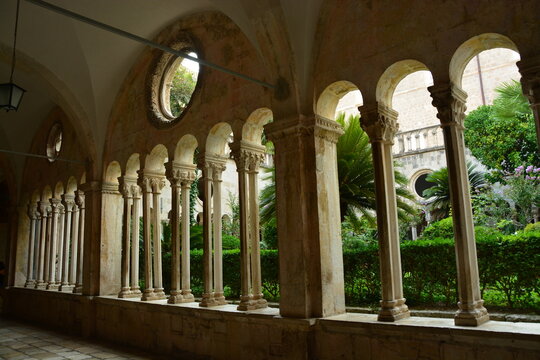 クロアチア ドブロヴニクのフランシスコ会修道院