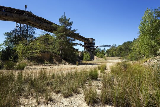 Conveyor system and sorting plant in the disused Vatter porphyry quarry, Dossenheim, Baden-W&uuml;rttemberg, Germany