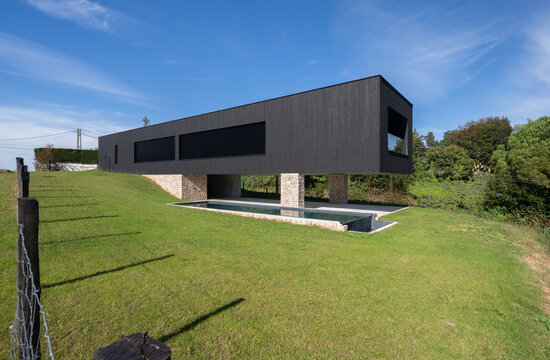 Sustainable arce house in basque country landscape
