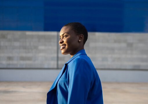 Confident african businesswoman in blue suit