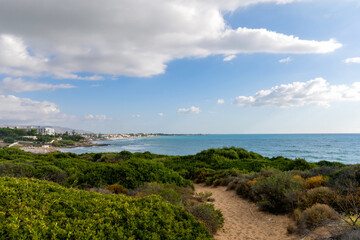 Obraz premium Natural coastal panorama along the Sicilian shore