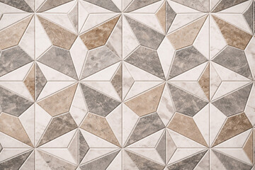 Mur de mosa&iuml;que zellige marocaine aux motifs g&eacute;om&eacute;triques color&eacute;s